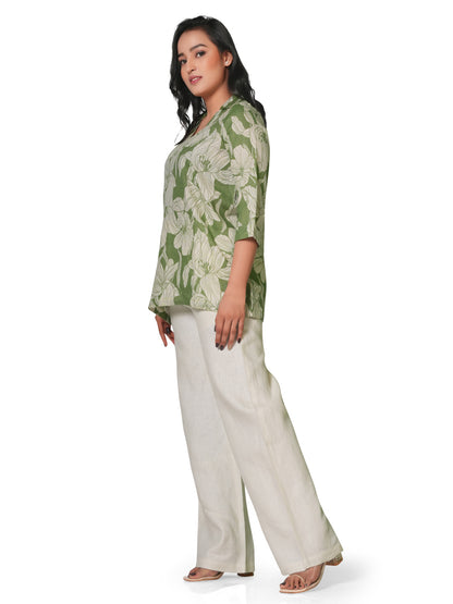 Women's Green Floral Printed Linen Kurti – V-Neck 3/4 Sleeve