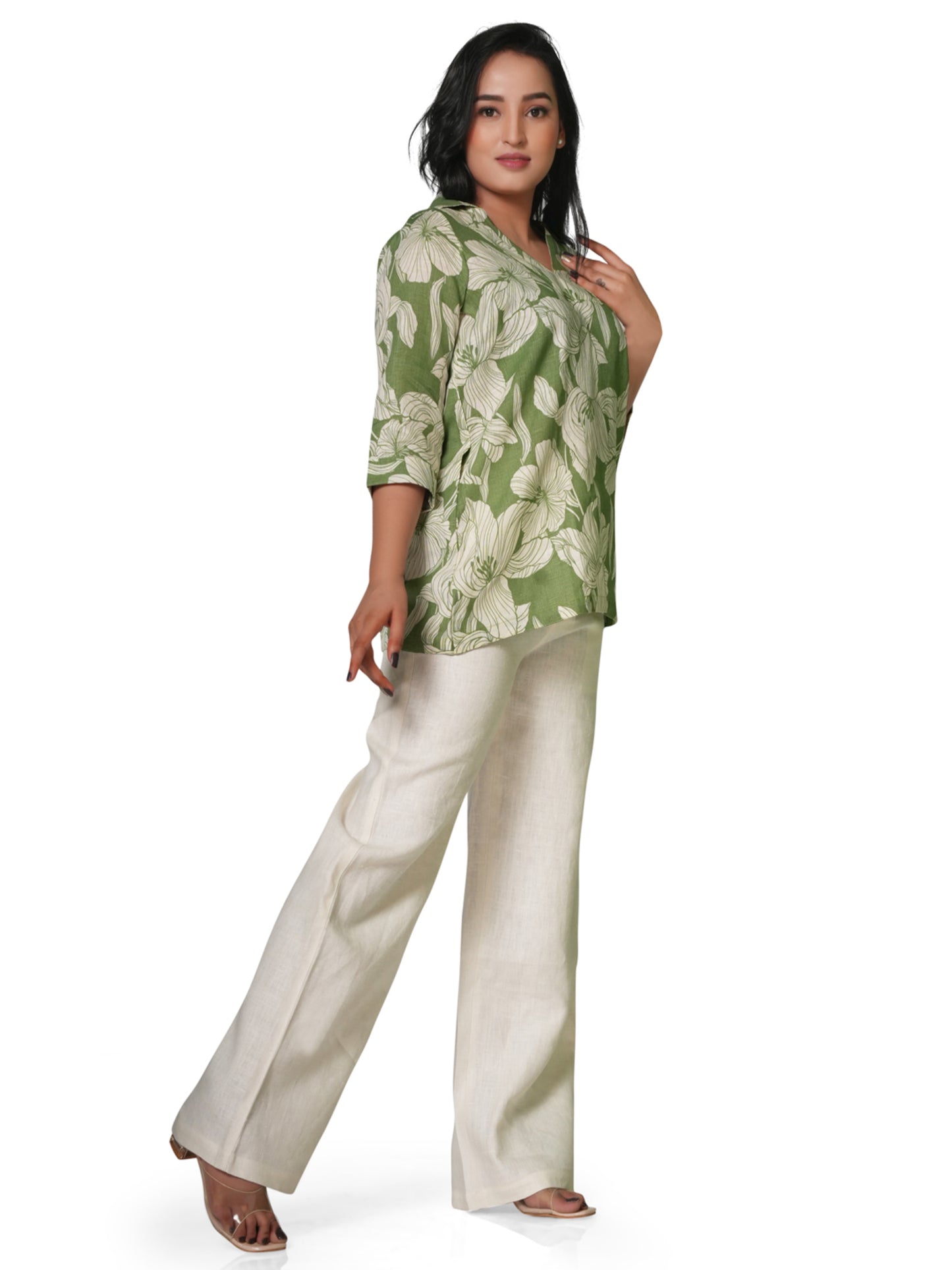 Women's Green Floral Printed Linen Kurti – V-Neck 3/4 Sleeve